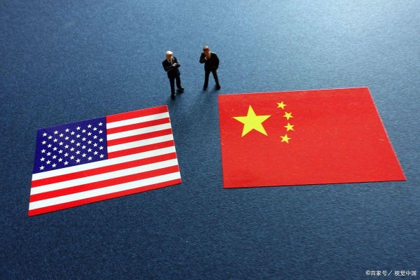 线上配资网址 美国关税战终极推演：2025年后半场，谁将吞下“反噬苦果”？